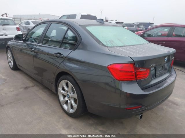 Photo 2 VIN: WBA3C3C5XEP661687 - BMW 320I 