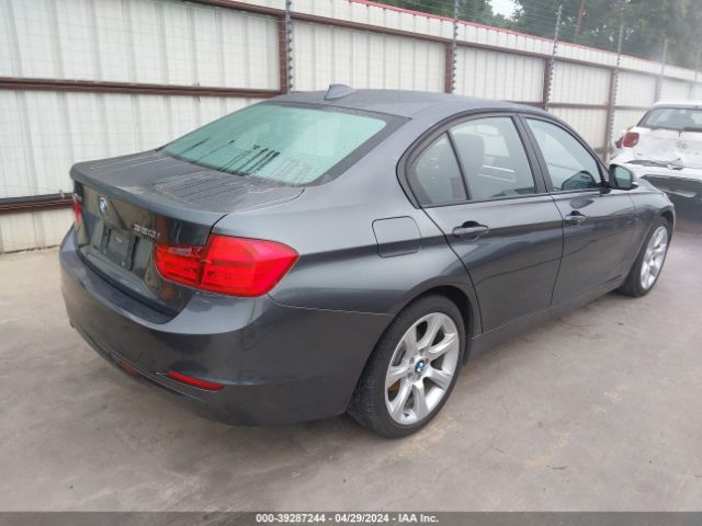 Photo 3 VIN: WBA3C3C5XEP661687 - BMW 320I 