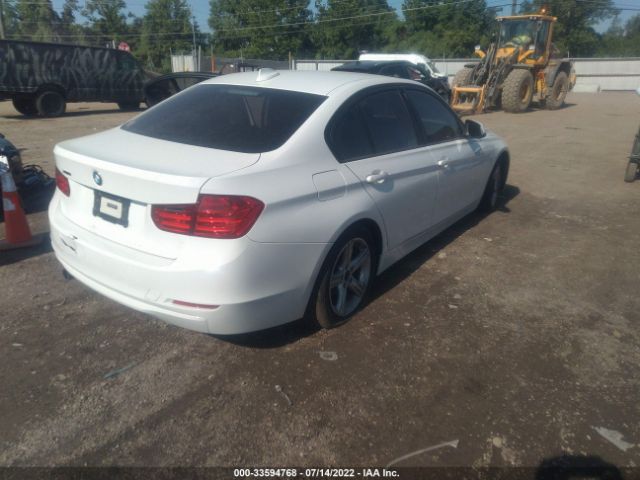 Photo 3 VIN: WBA3C3C5XFP663540 - BMW 3 SERIES 