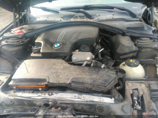 Photo 9 VIN: WBA3C3G51FNS74260 - BMW 320I 