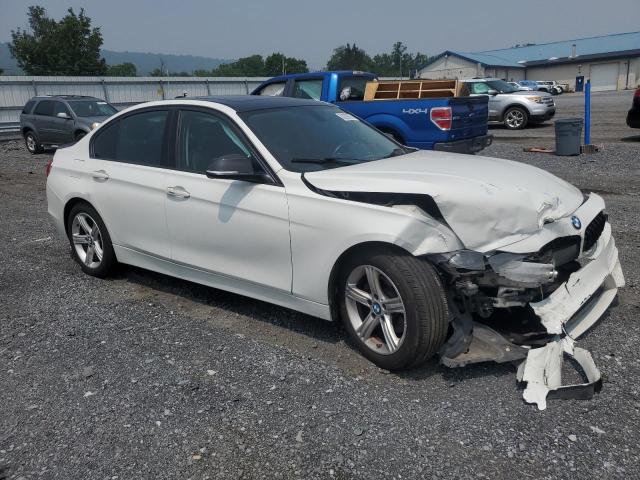 Photo 3 VIN: WBA3C3G52ENS68014 - BMW 320 I XDRI 