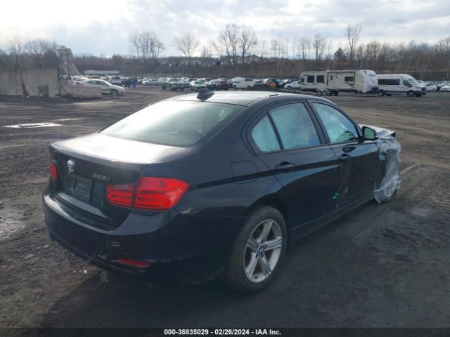 Photo 3 VIN: WBA3C3G53ENS67275 - BMW 320I 