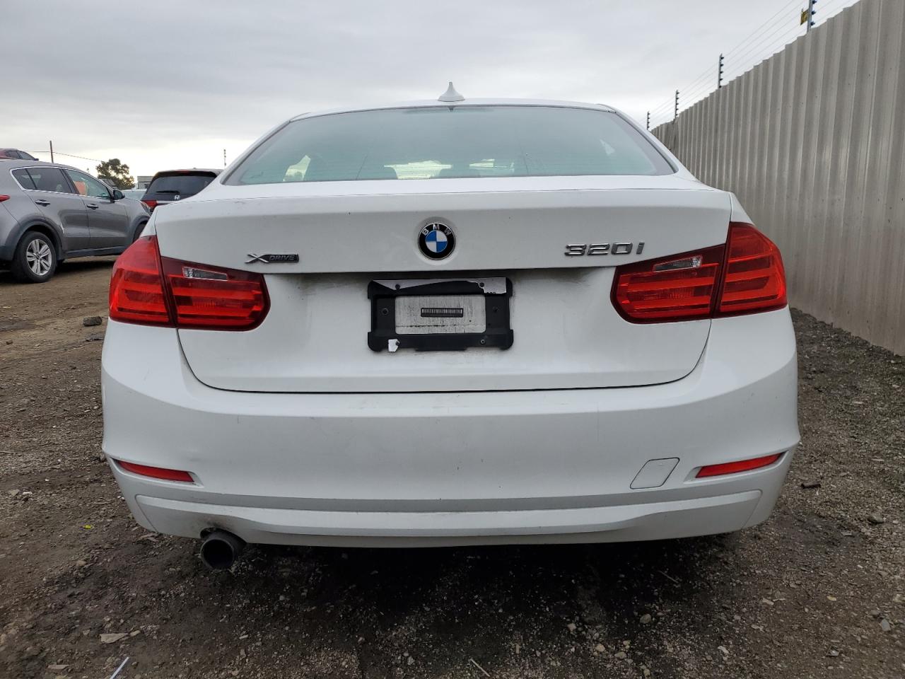 Photo 5 VIN: WBA3C3G53ENS69124 - BMW 3 SERIES 