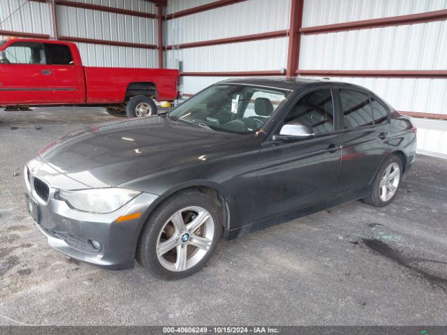 Photo 1 VIN: WBA3C3G53FNT51131 - BMW 320I 