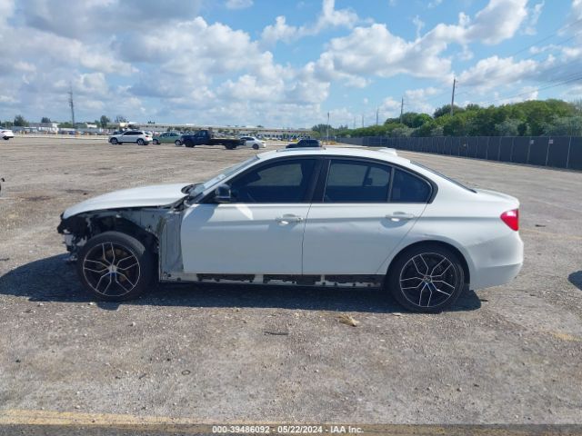 Photo 5 VIN: WBA3C3G54ENR25184 - BMW 320I 