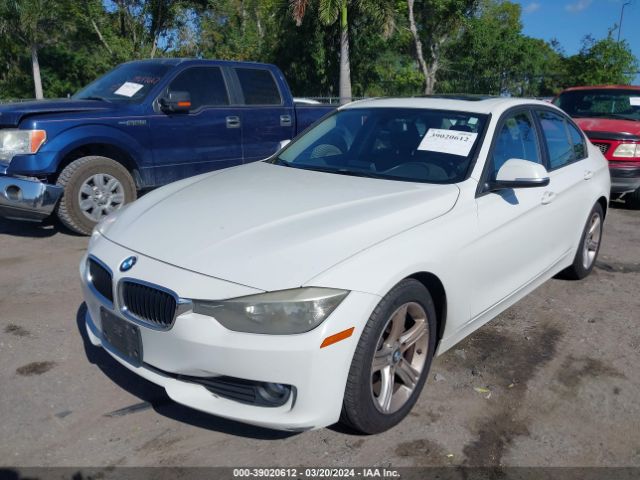 Photo 1 VIN: WBA3C3G54ENS69357 - BMW 320I 