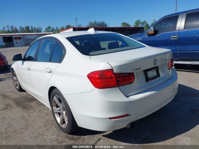 Photo 2 VIN: WBA3C3G54ENS69357 - BMW 320I 