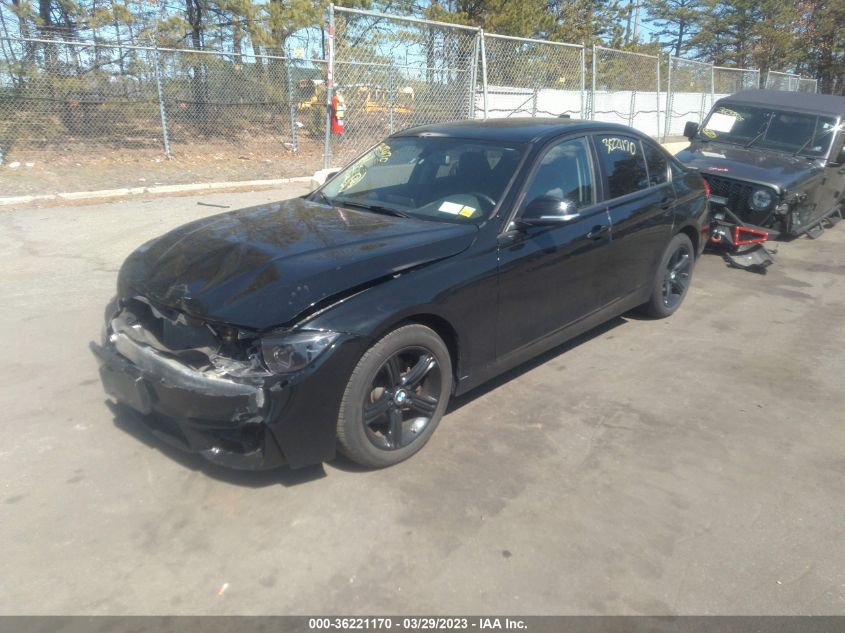 Photo 1 VIN: WBA3C3G54ENS72209 - BMW 320I 