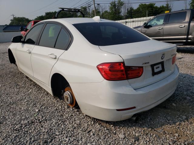 Photo 2 VIN: WBA3C3G54FNS74592 - BMW 320I 