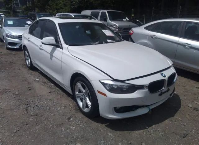 Photo 0 VIN: WBA3C3G55ENR25484 - BMW 320I 