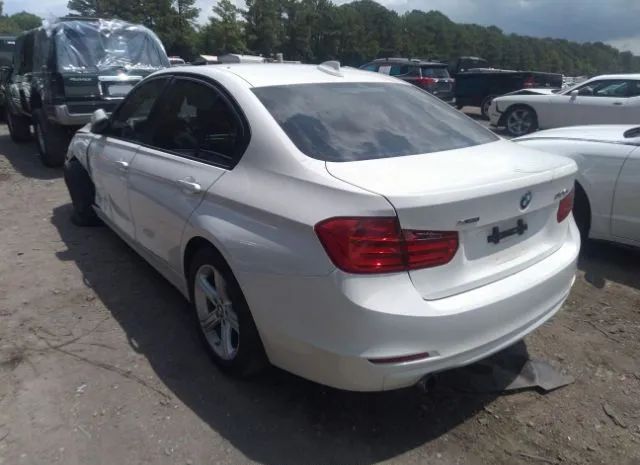 Photo 2 VIN: WBA3C3G55ENR25484 - BMW 320I 