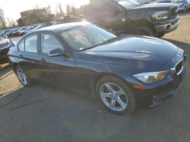 Photo 3 VIN: WBA3C3G55ENS71506 - BMW 320I 