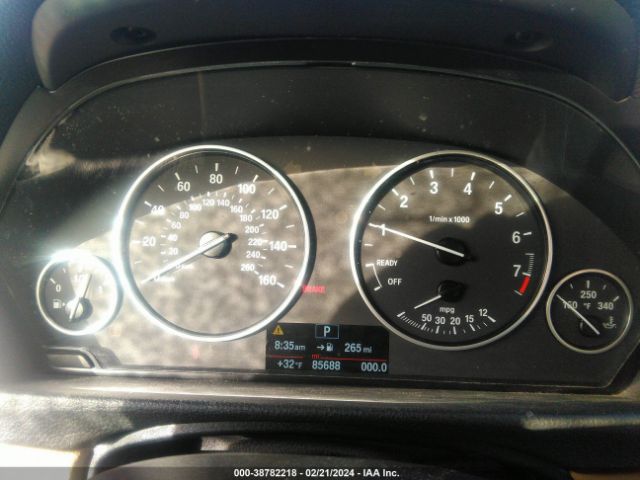 Photo 6 VIN: WBA3C3G55ENS71635 - BMW 320I 