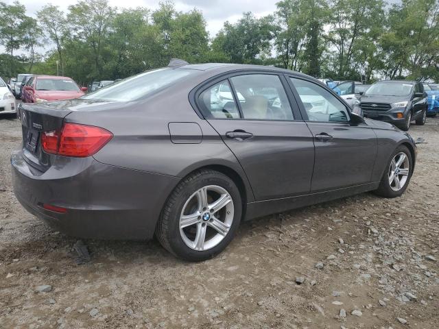 Photo 2 VIN: WBA3C3G58FNS75521 - BMW 3 SERIES 