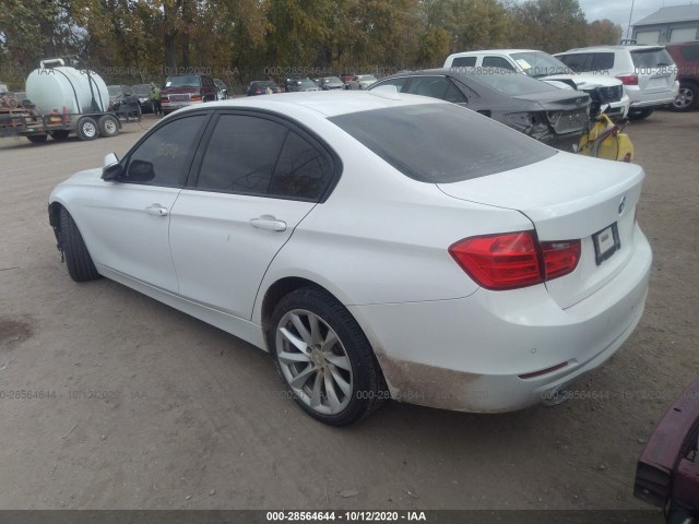 Photo 2 VIN: WBA3C3G58FNT51349 - BMW 320 