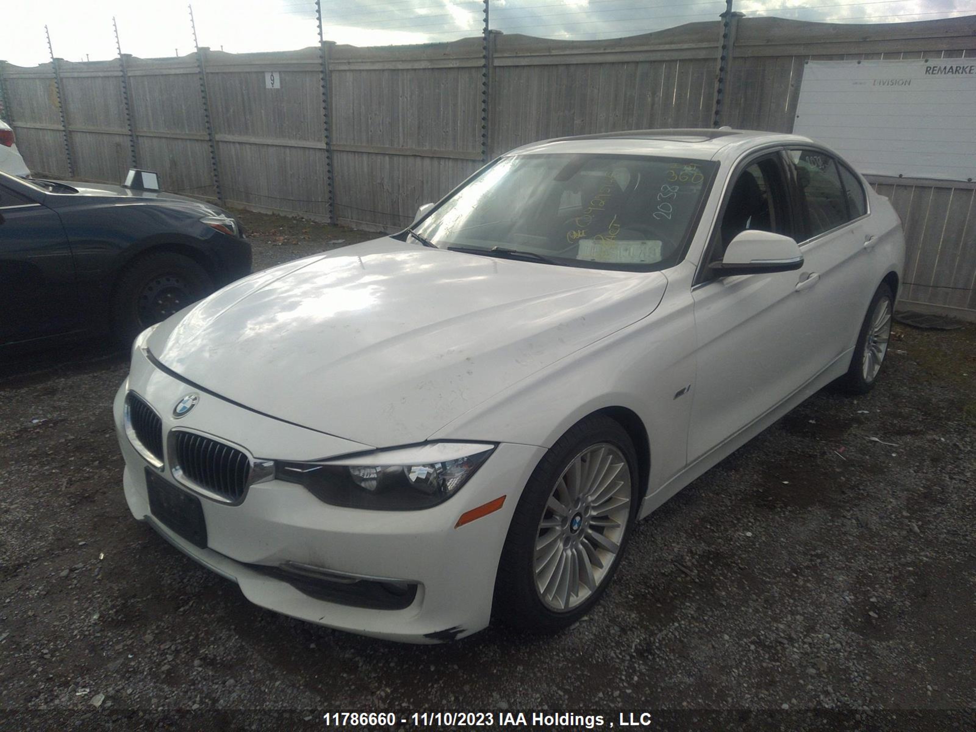 Photo 1 VIN: WBA3C3G59FNS76788 - BMW 3ER 