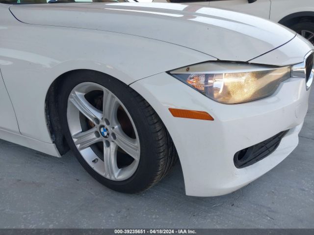 Photo 5 VIN: WBA3C3G5XENR25559 - BMW 320I 