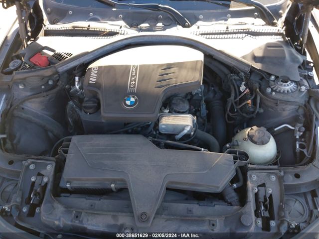 Photo 9 VIN: WBA3C3G5XENR25769 - BMW 320I 