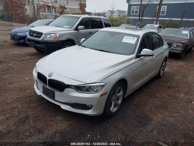 Photo 1 VIN: WBA3C3G5XENS72716 - BMW 320 