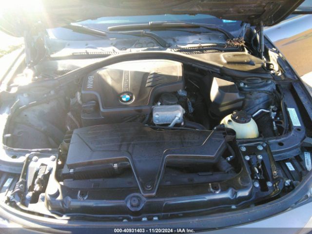 Photo 9 VIN: WBA3C3G5XFNS72880 - BMW 320I 