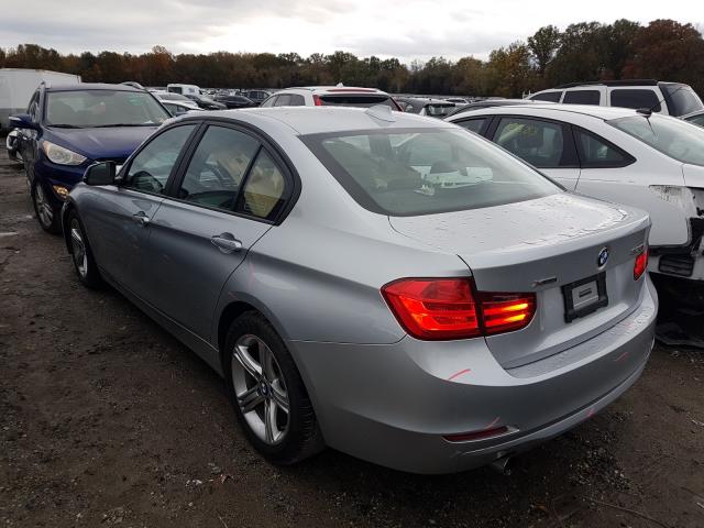 Photo 2 VIN: WBA3C3G5XFNS73107 - BMW 3 SERIES 