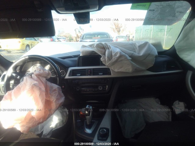 Photo 4 VIN: WBA3C3G5XFNS73723 - BMW 3 