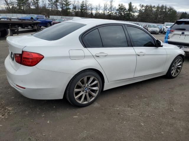 Photo 2 VIN: WBA3C3G5XFNT53054 - BMW 320I 