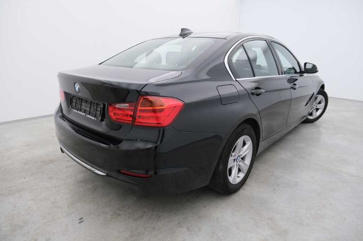 Photo 2 VIN: WBA3D11000F330981 - BMW 3-SERIE 4DRS &#3911 