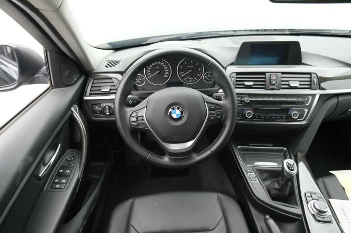 Photo 9 VIN: WBA3D11000F330981 - BMW 3-SERIE 4DRS &#3911 