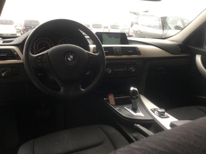 Photo 21 VIN: WBA3D11040F394246 - BMW 3 SERIES SALOON 