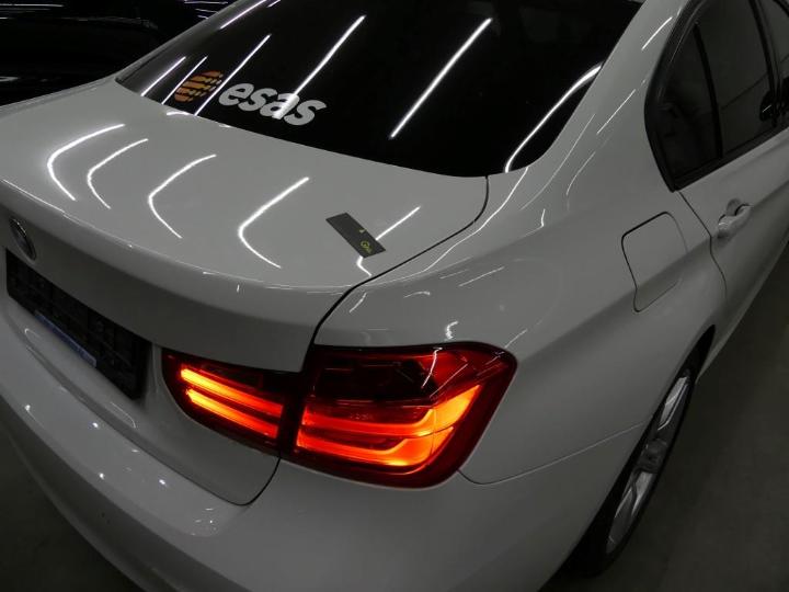 Photo 23 VIN: WBA3D11050F330328 - BMW 3 BERLINE 