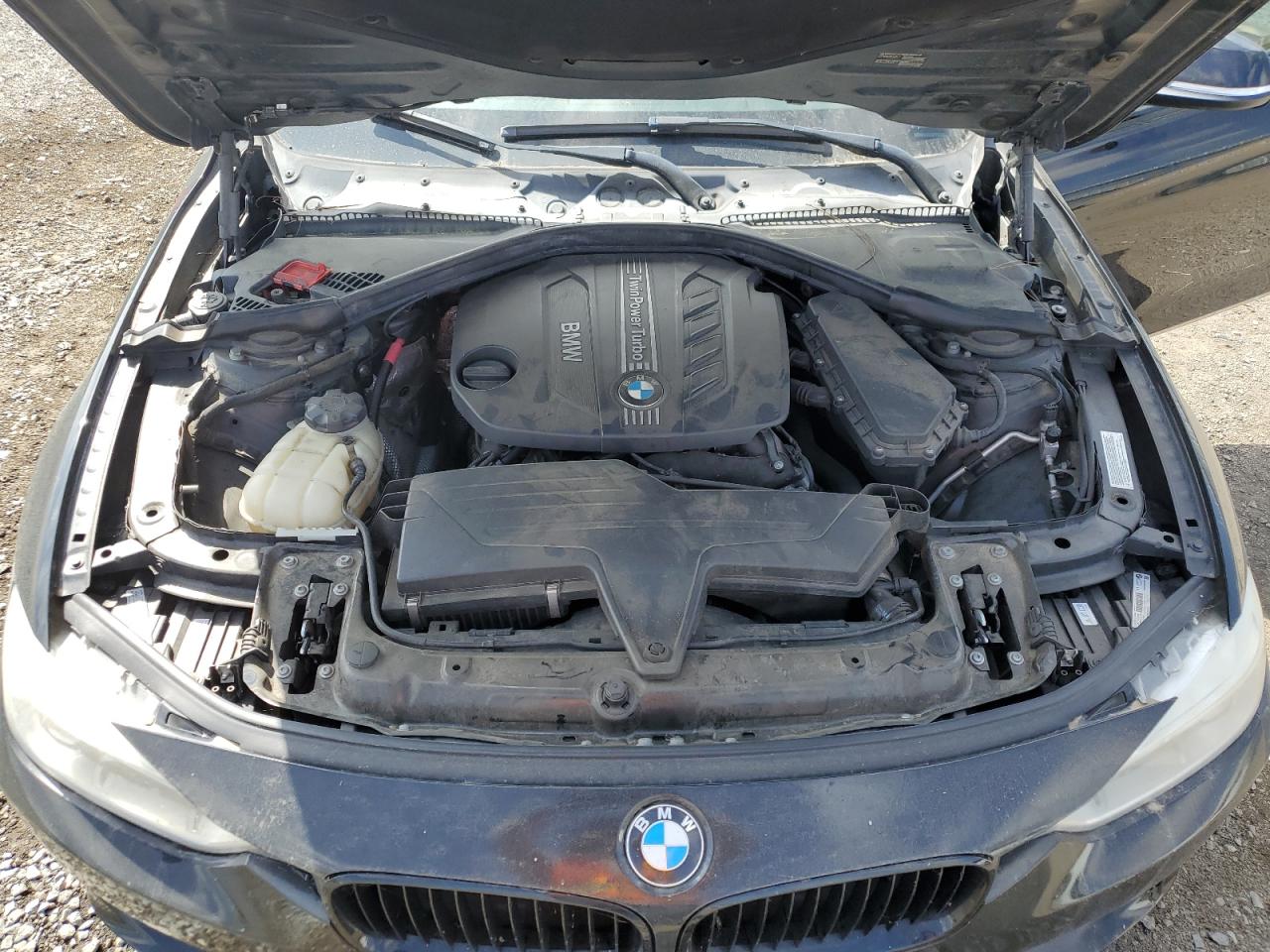 Photo 10 VIN: WBA3D3C52EK155393 - BMW 3ER 