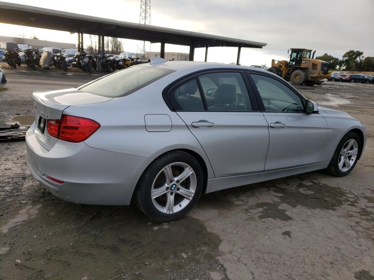 Photo 3 VIN: WBA3D3C53EK153877 - BMW 3ER 