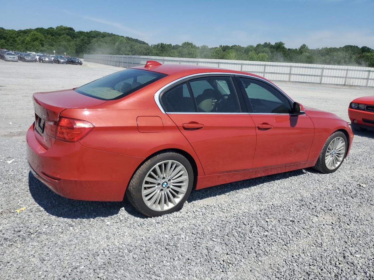 Photo 2 VIN: WBA3D3C53EK156343 - BMW 3ER 