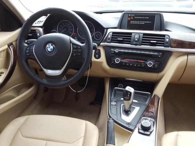 Photo 8 VIN: WBA3D3C54EK154682 - BMW 328 D 