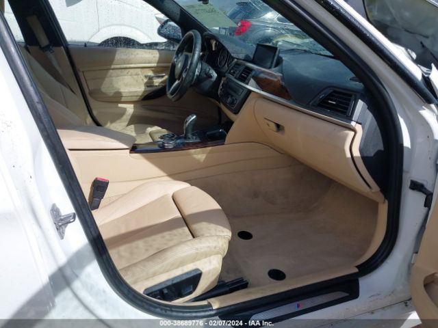 Photo 4 VIN: WBA3D3C56EK153095 - BMW 328D 