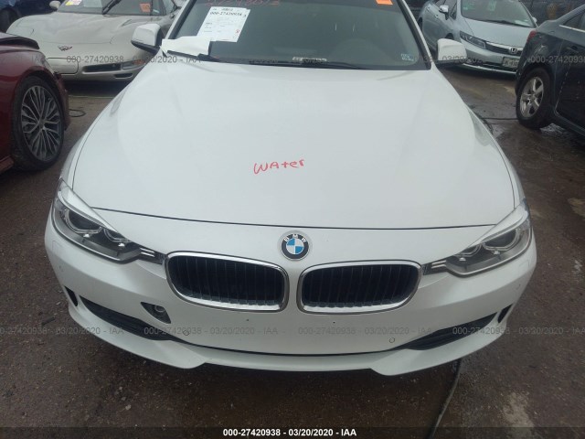 Photo 5 VIN: WBA3D3C56EK157020 - BMW 3 