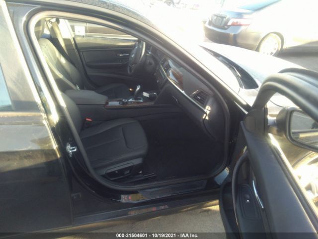 Photo 4 VIN: WBA3D3C57EK157155 - BMW 3 