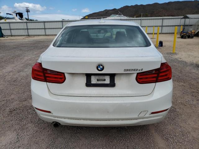 Photo 5 VIN: WBA3D3C59EF099347 - BMW 3 SERIES 