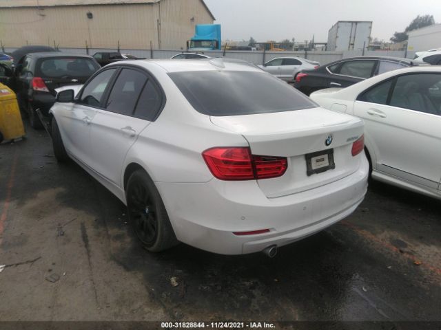 Photo 2 VIN: WBA3D3C5XEK155478 - BMW 3 