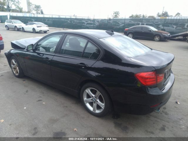 Photo 2 VIN: WBA3D5C51EF147094 - BMW 3 