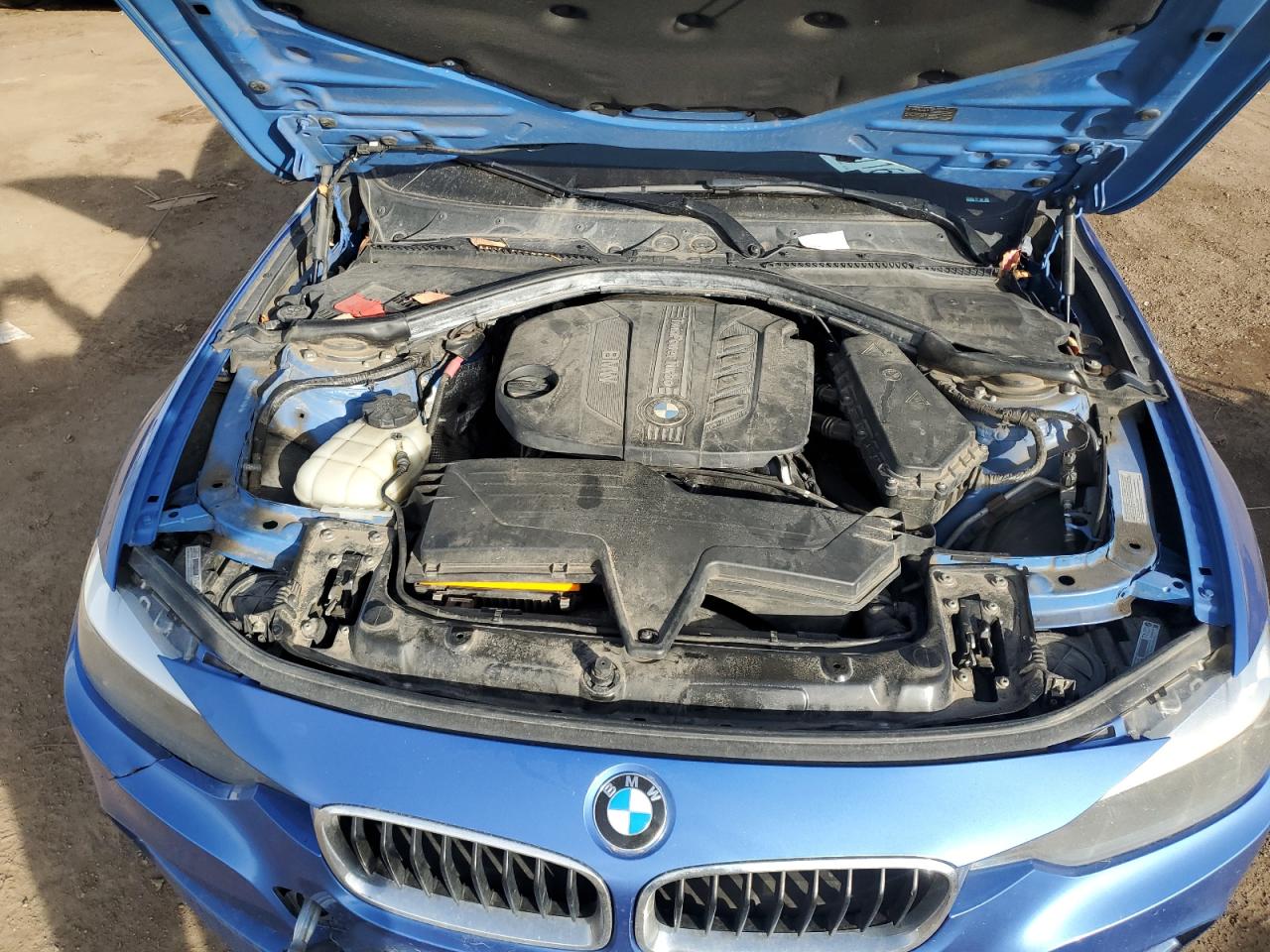 Photo 10 VIN: WBA3D5C52EF147041 - BMW 3ER 