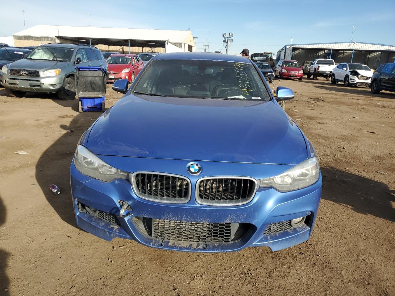 Photo 4 VIN: WBA3D5C52EF147041 - BMW 3ER 