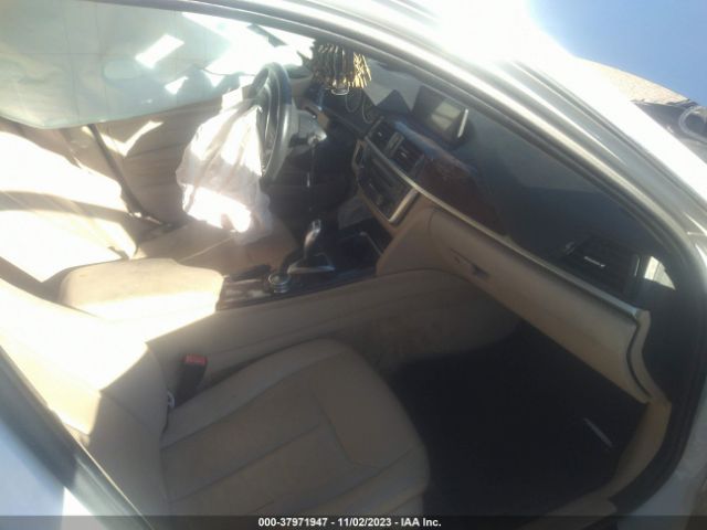 Photo 4 VIN: WBA3D5C55EKX99594 - BMW 328D 