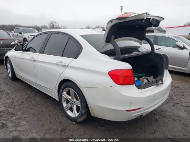 Photo 2 VIN: WBA3D5C57EKX97748 - BMW 328D 