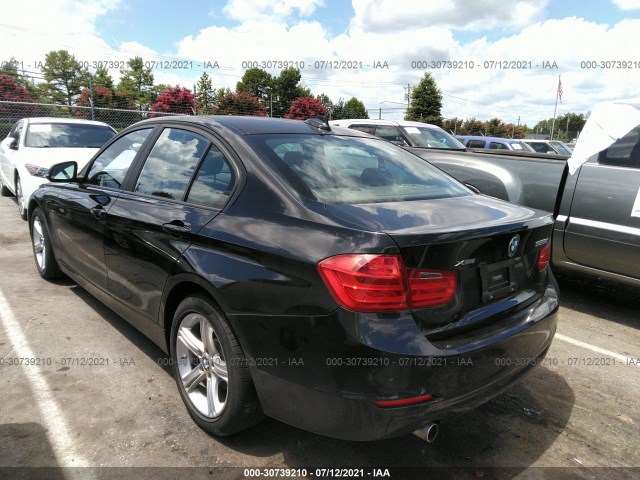 Photo 2 VIN: WBA3D5C5XEF147191 - BMW 3 