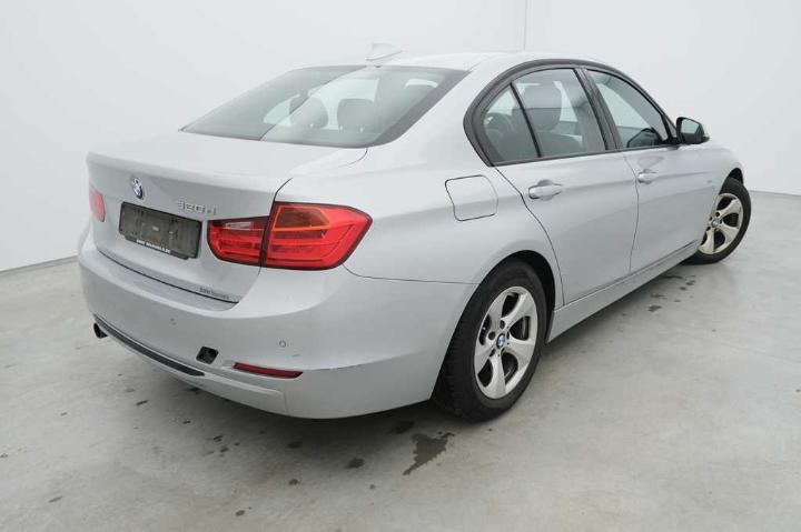 Photo 2 VIN: WBA3E11020F560633 - BMW 3 SERIES SALOON 