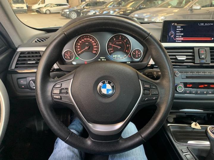 Photo 11 VIN: WBA3E11020F560633 - BMW 3 SERIES SALOON 