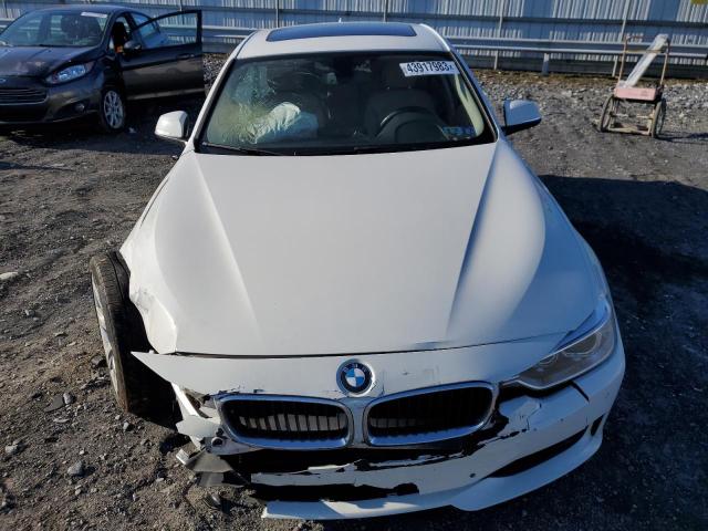 Photo 4 VIN: WBA3F9C52DF484227 - BMW ACTIVEHYBR 