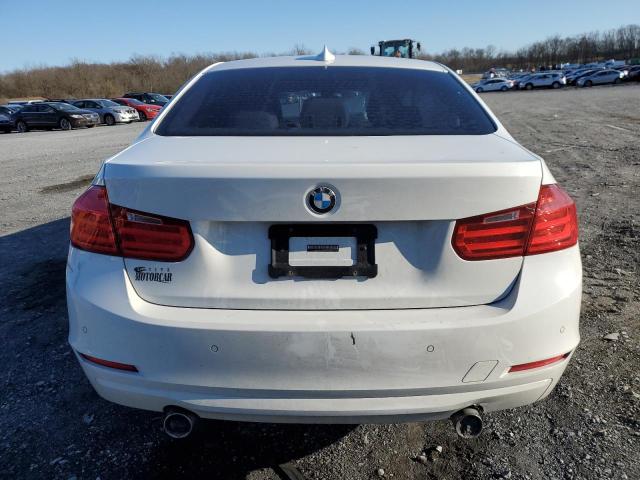 Photo 5 VIN: WBA3F9C52DF484227 - BMW ACTIVEHYBR 